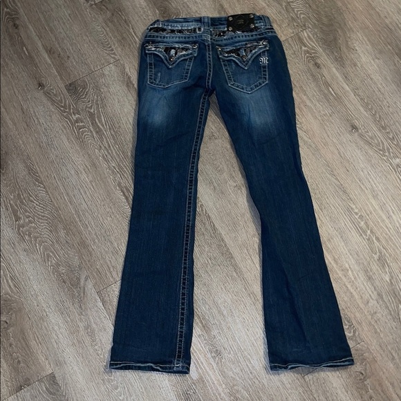 Miss Me Blue Denim Jeans bootcut jeans size 28 rhinestone embroidered embellish - Picture 10 of 10